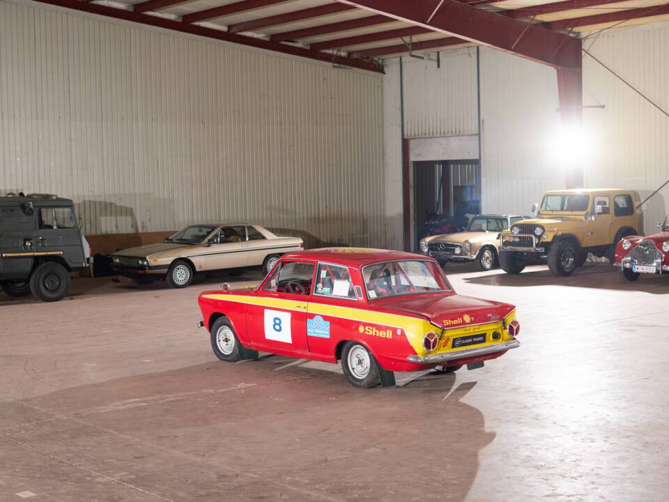 Bild 14/46 von Ford Cortina GT (1966)