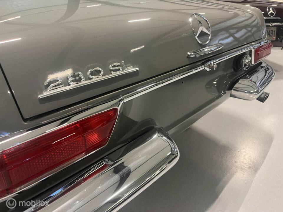 Immagine 20/33 di Mercedes-Benz 280 SL (1968)