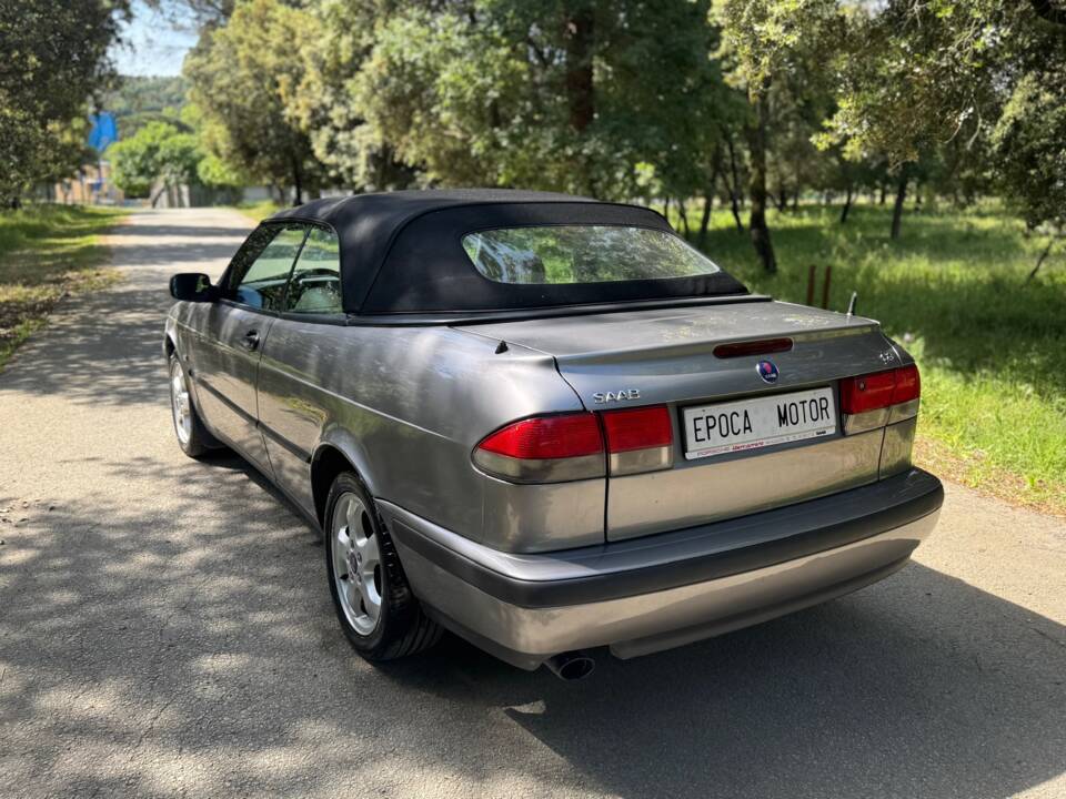 Image 4/23 of Saab 9-3 2.0 Turbo (2001)