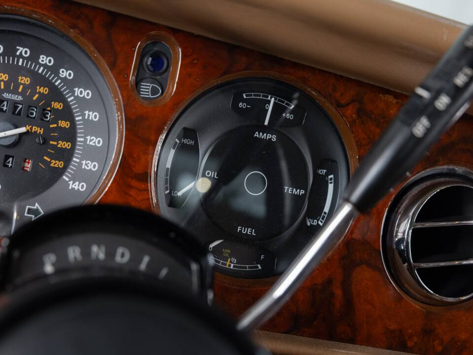 Immagine 13/32 di Rolls-Royce Silver Wraith II (1979)