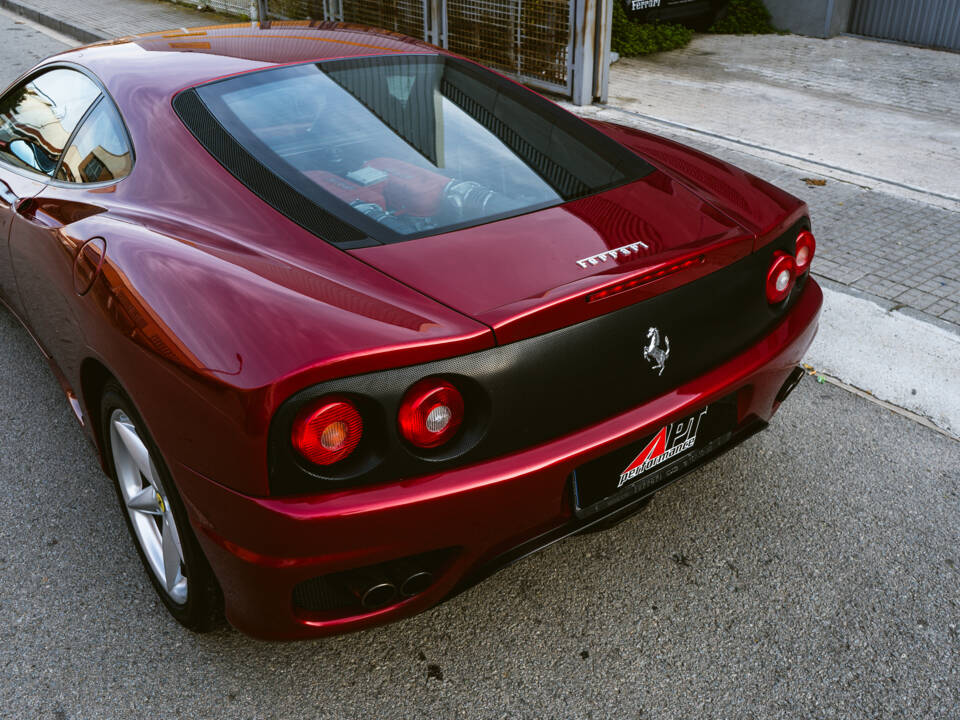 Imagen 7/27 de Ferrari 360 Modena (2001)