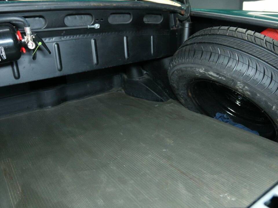 Bild 40/50 von Mercedes-Benz 250 SE (1966)