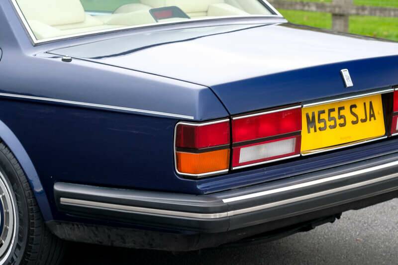 Immagine 39/50 di Rolls-Royce Silver Spirit III (1995)