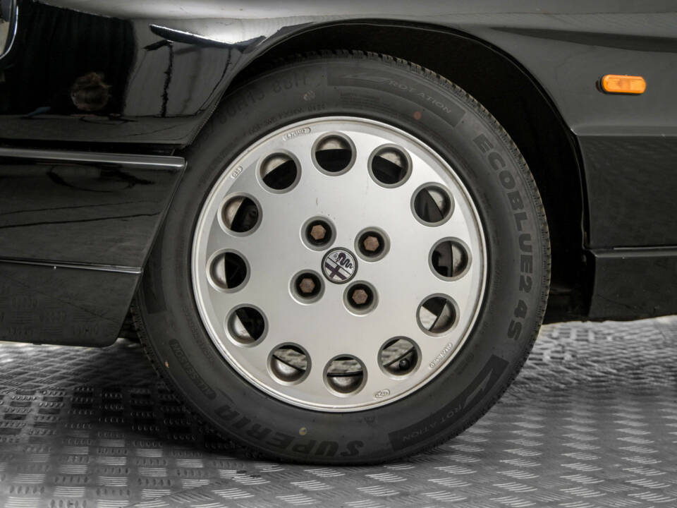 Bild 4/50 von Alfa Romeo 2.0 Spider (1991)