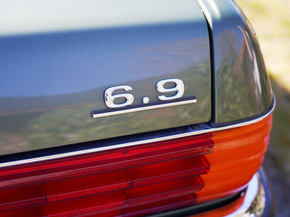 Afbeelding 4/16 van Mercedes-Benz 450 SEL 6,9 (1980)