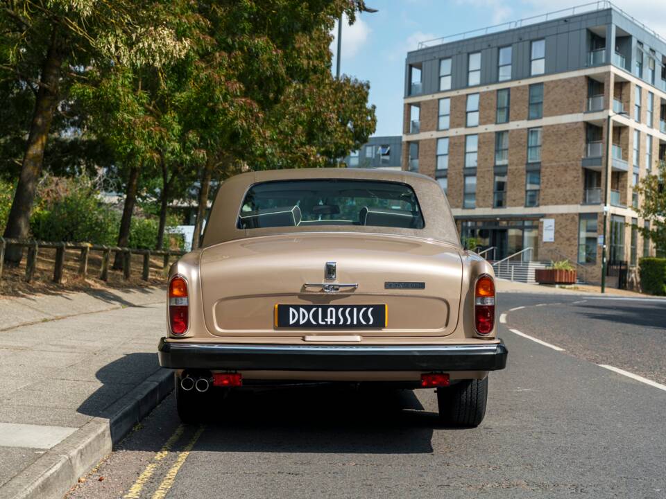 Image 6/28 of Rolls-Royce Silver Wraith II (1980)