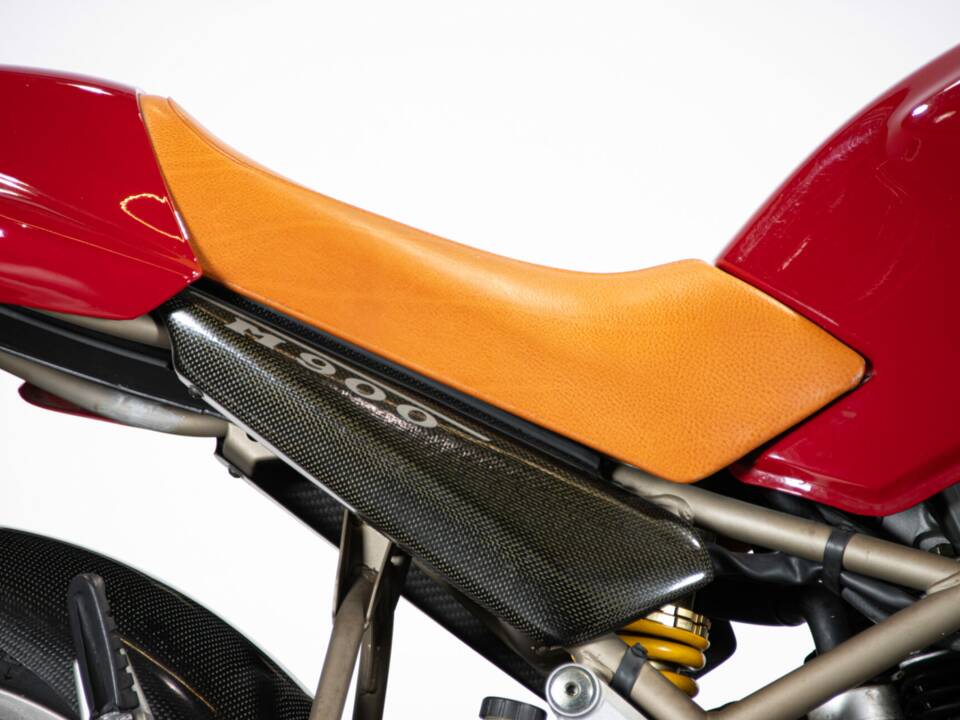 Imagen 33/50 de Ducati Monster 900 (1996)