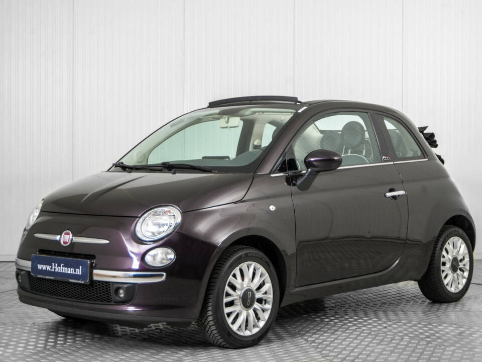 Image 1/49 of FIAT 500 C (2014)