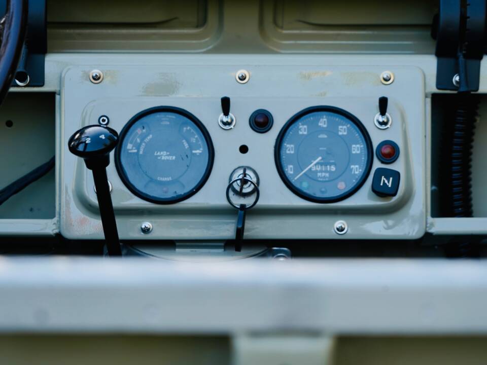 Bild 35/100 von Land Rover 88 (1968)