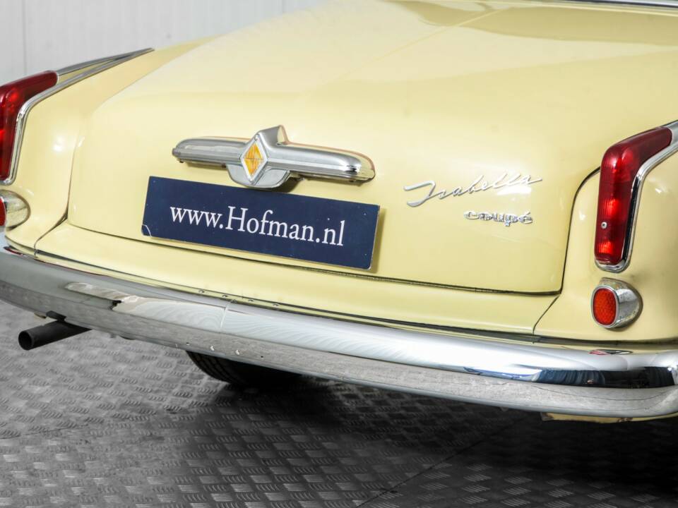 Image 30/50 of Borgward Isabella Coupe (1958)