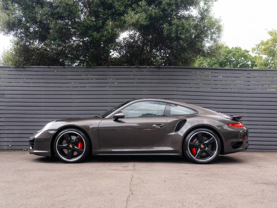 Imagen 14/51 de Porsche 911 Turbo (2014)