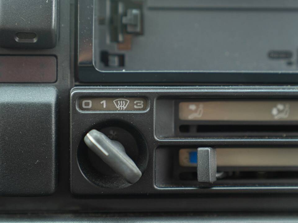 Image 25/42 de Volkswagen Golf Mk I 1.6 (1983)