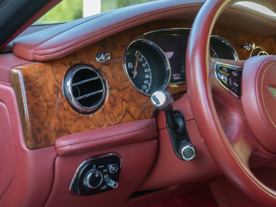 Afbeelding 17/31 van Bentley Mulsanne (2011)
