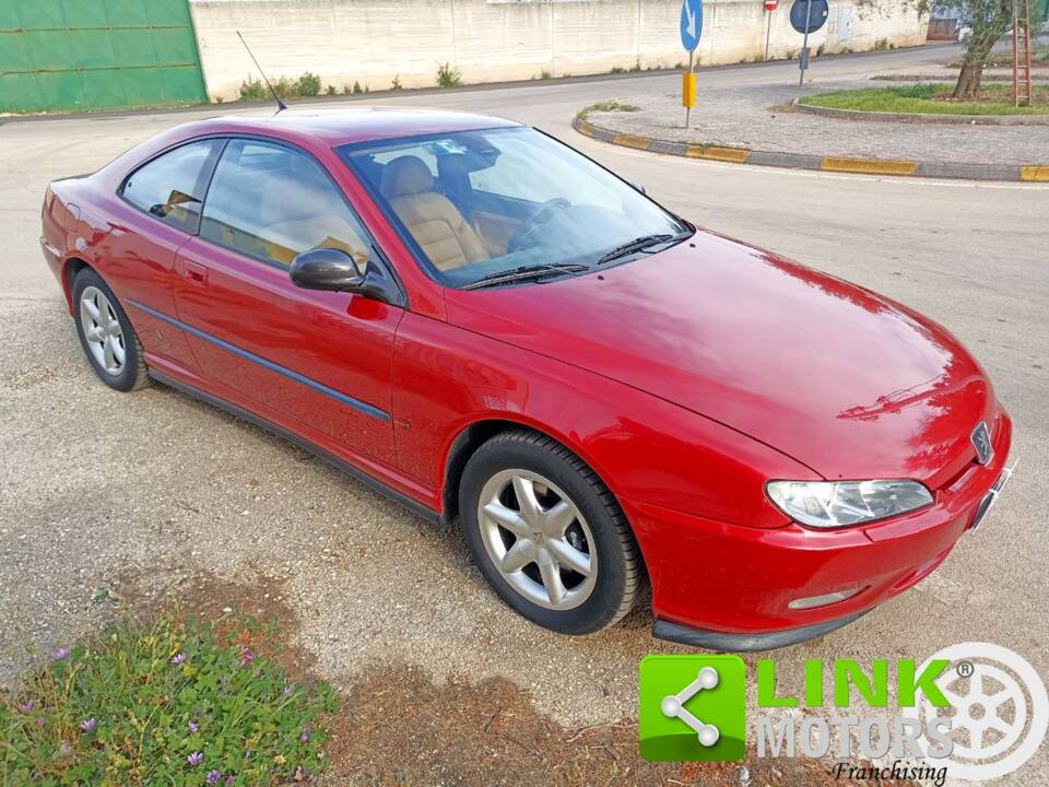 Image 1/10 de Peugeot 406 Coupé 3.0 V6 (1997)