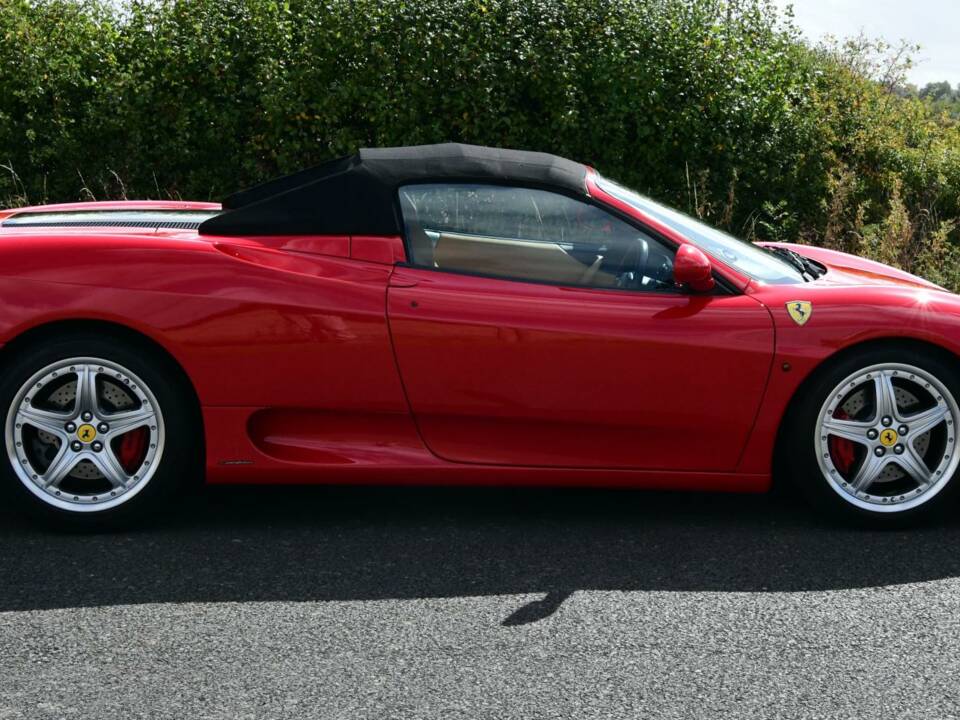 Imagen 20/50 de Ferrari 360 Spider (2003)