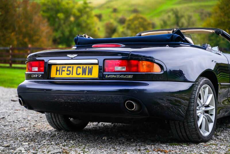 Bild 36/50 von Aston Martin DB 7 Vantage Volante (2002)