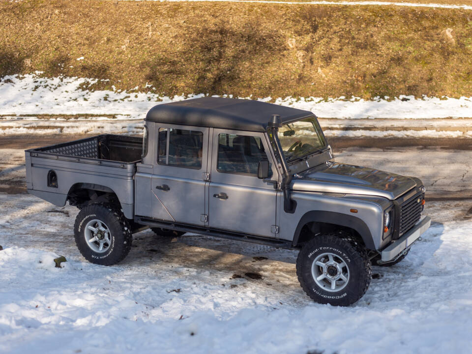 Image 5/98 of Land Rover Defender 130 Double Cab (2008)