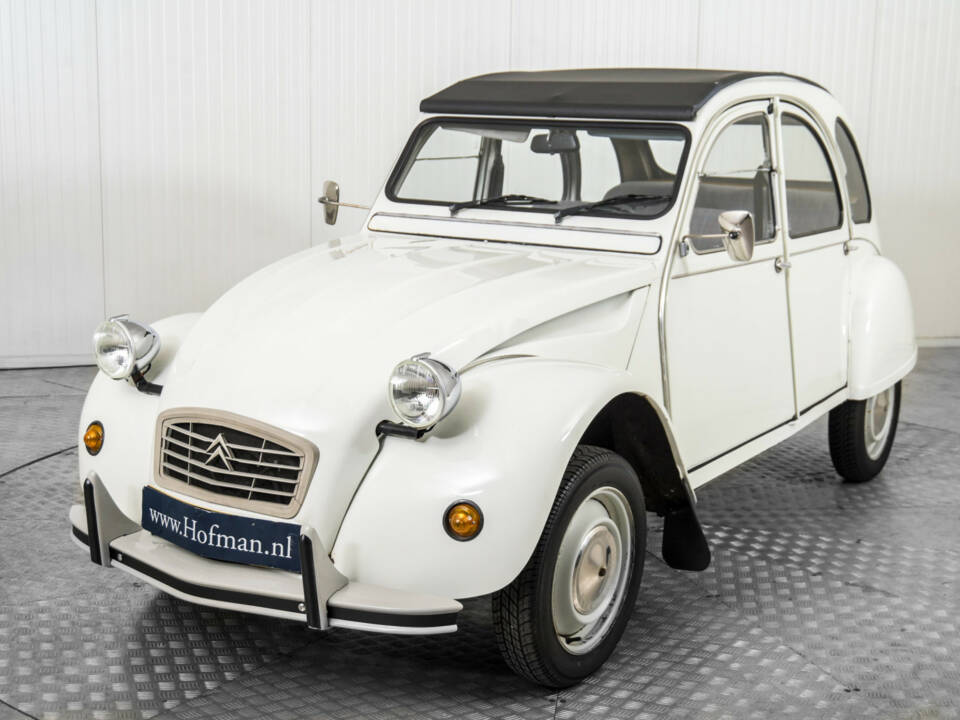 Afbeelding 17/50 van Citroën 2 CV 6 (1988)