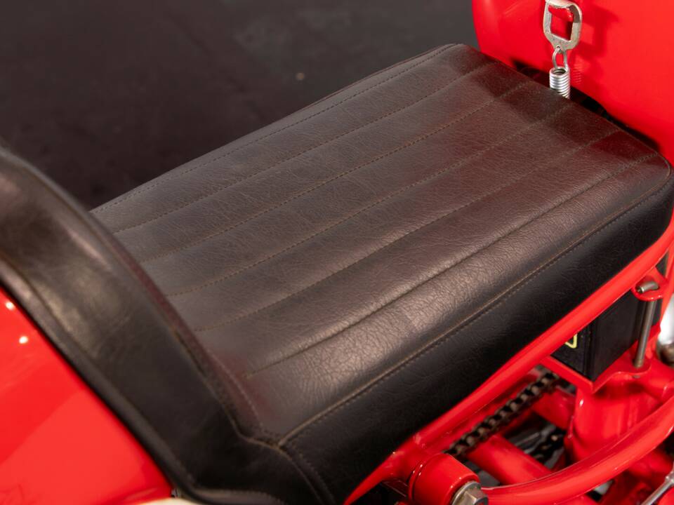 Imagen 9/17 de Benelli Leoncino Bassotto (1954)