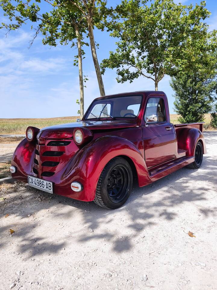 Image 38/91 of Renault R 4 F6 (1988)