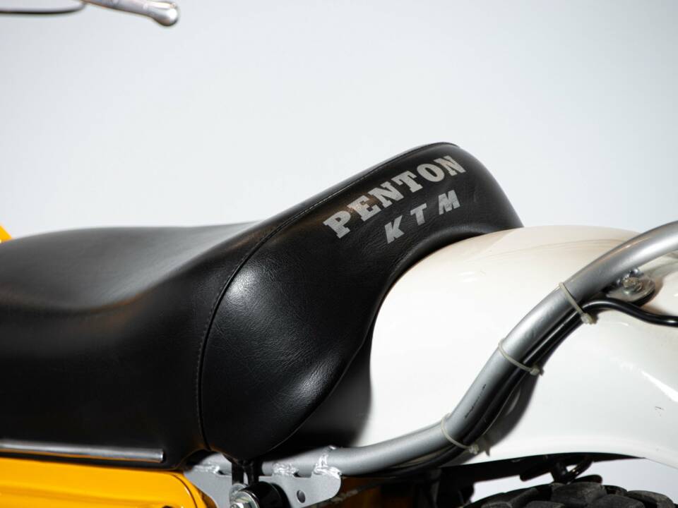Image 18/50 de KTM DUMMY (1973)