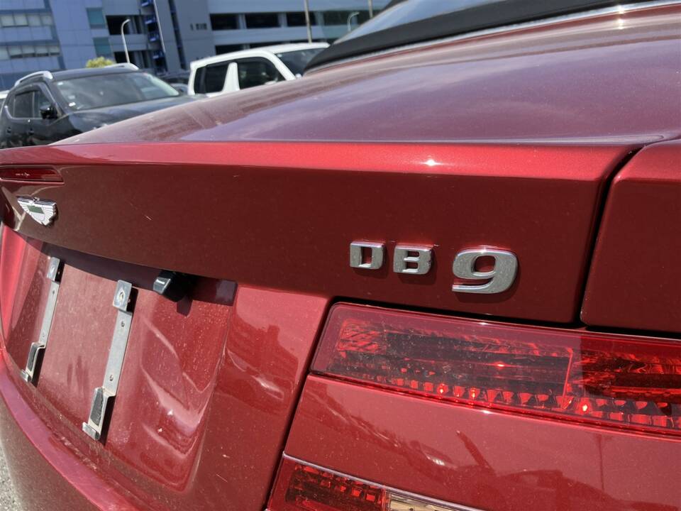 Bild 19/60 von Aston Martin DB 9 Volante (2007)