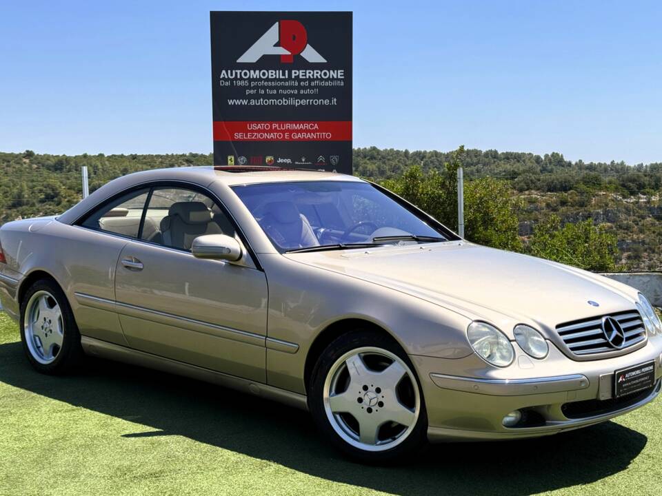 Bild 1/29 von Mercedes-Benz CL 500 (2002)