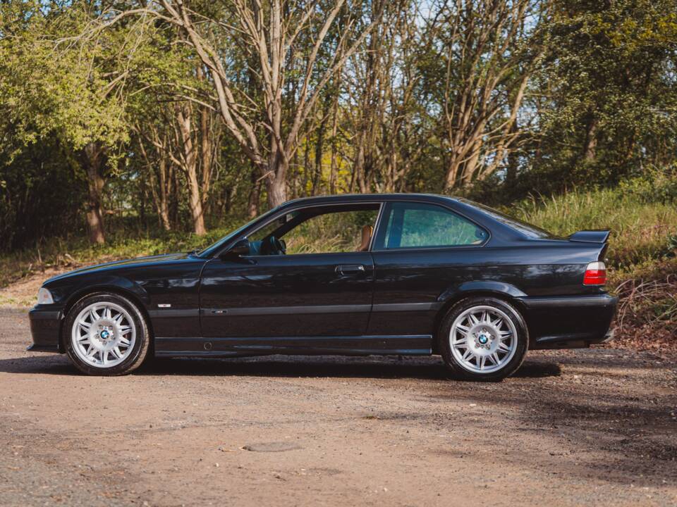 Immagine 20/37 di BMW M3 (1997)