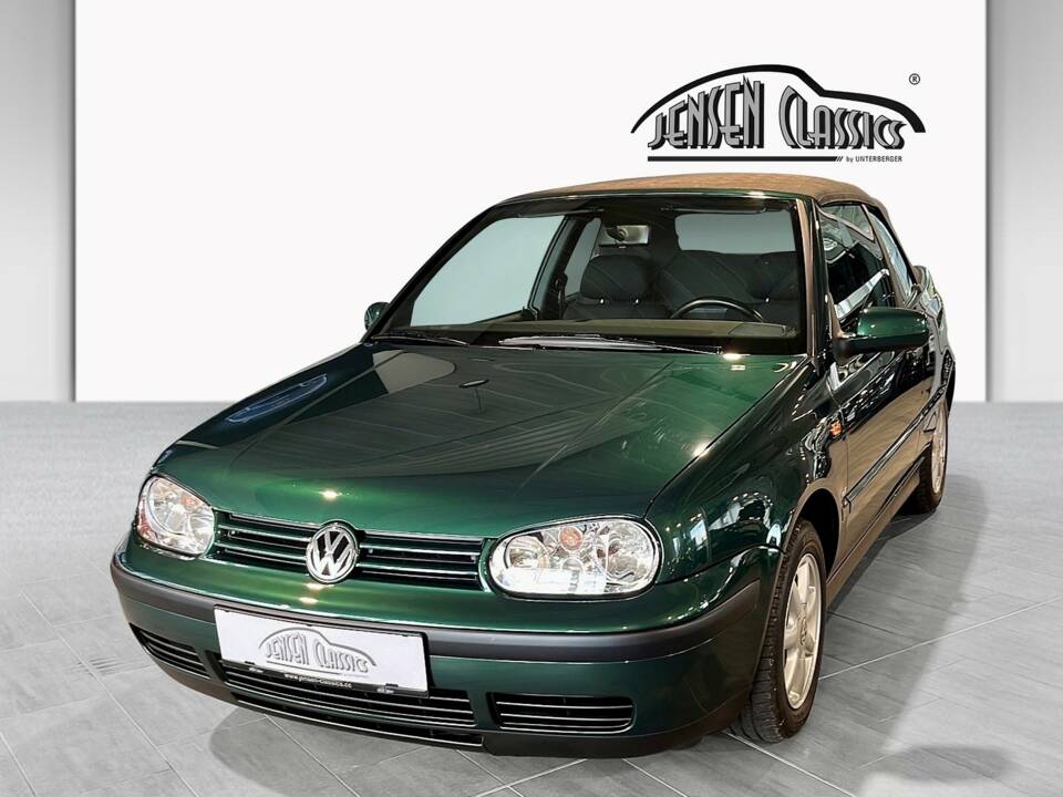 Bild 1/12 von Volkswagen Golf IV Cabrio 1.6 (1999)