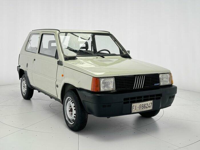 Afbeelding 4/7 van FIAT Panda 750 (1986)