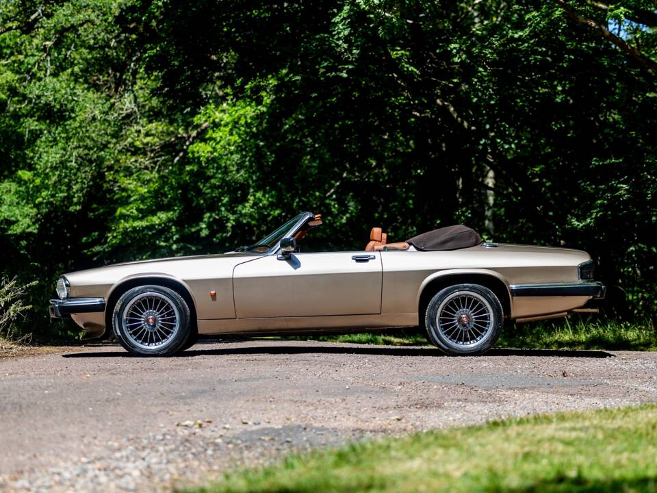 Afbeelding 2/50 van Jaguar XJS 6.0 V12 (1992)