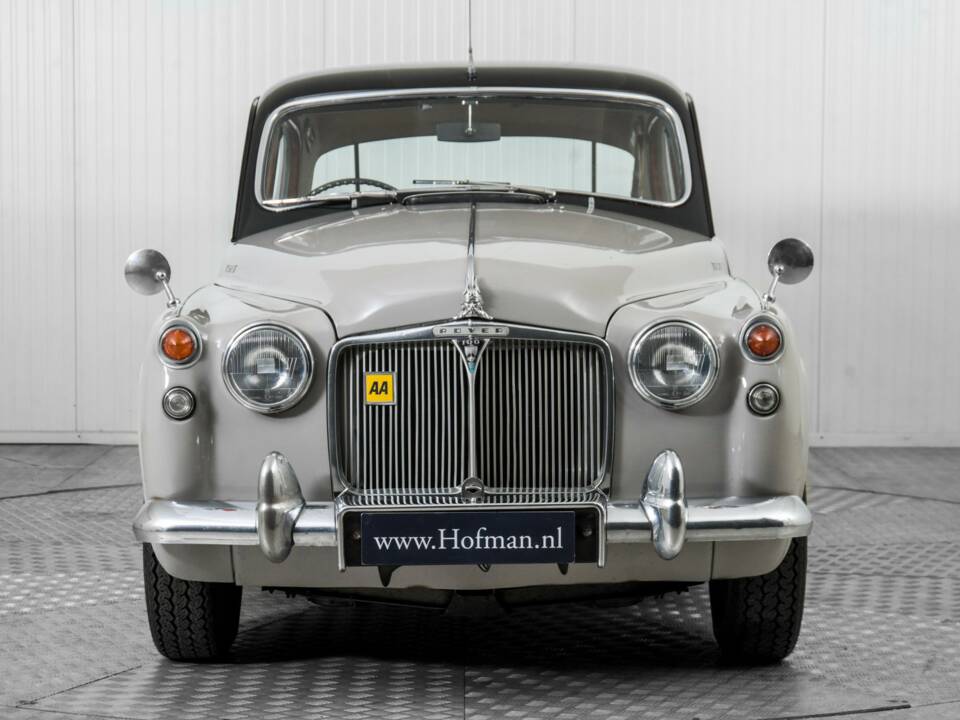 Image 14/50 de Rover 100 (1962)