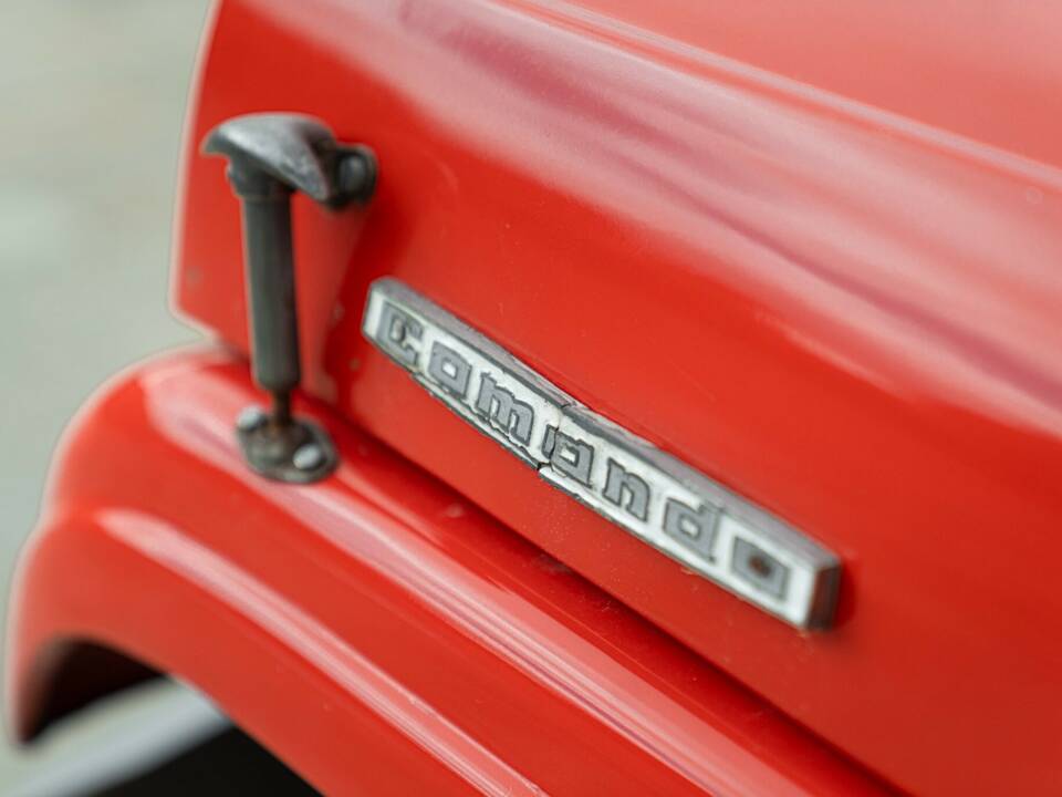 Imagen 22/50 de Jeep Commando (1976)