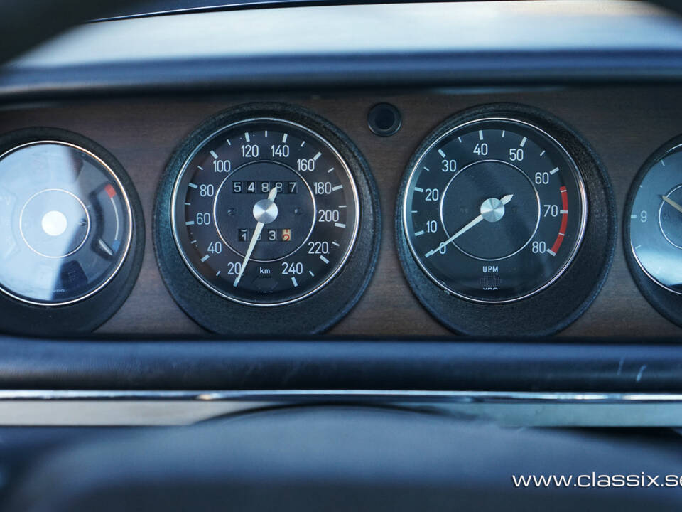 Immagine 18/31 di BMW 3,0 CSi (1975)