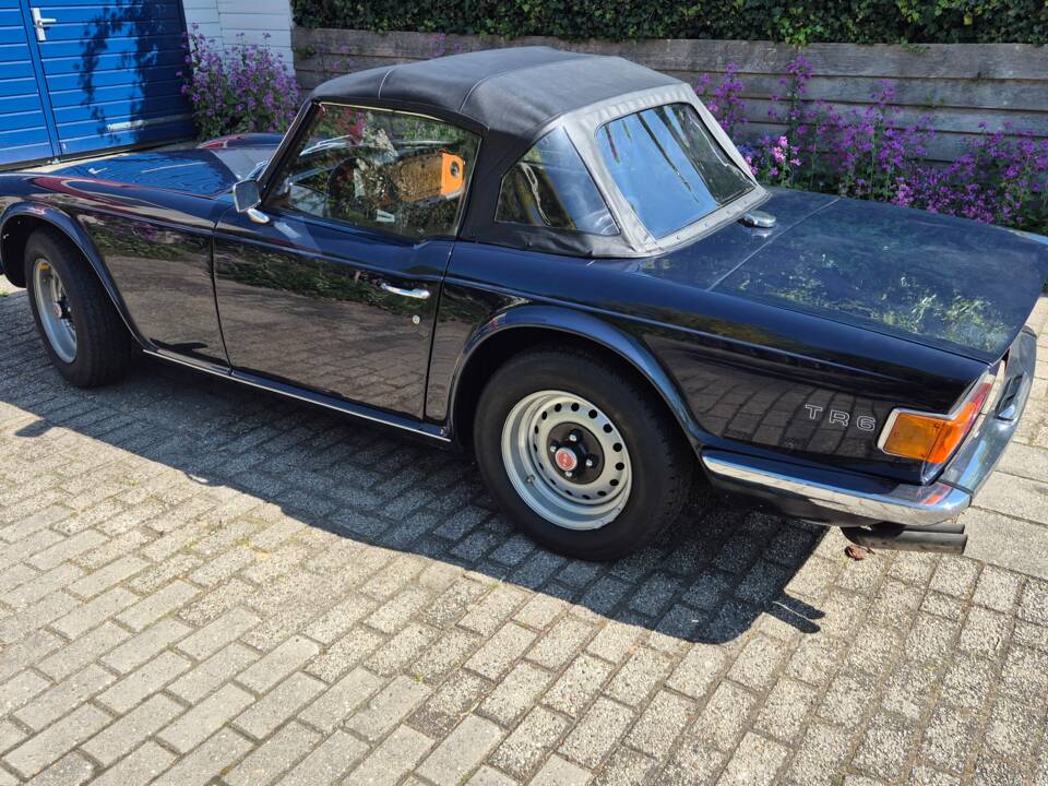 Image 12/100 of Triumph TR 6 PI (1971)