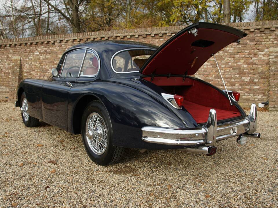 Image 21/50 of Jaguar XK 150 3.4 S FHC (1959)