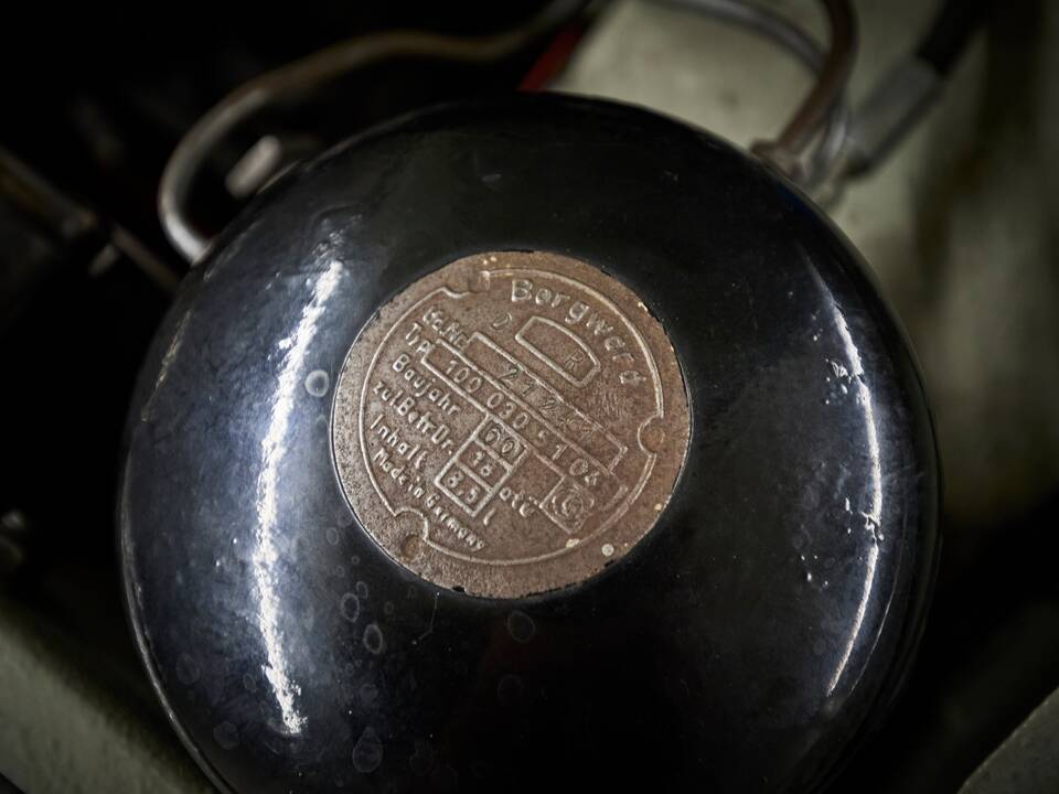 Bild 89/100 von Borgward P 100 2,3 Liter (1960)