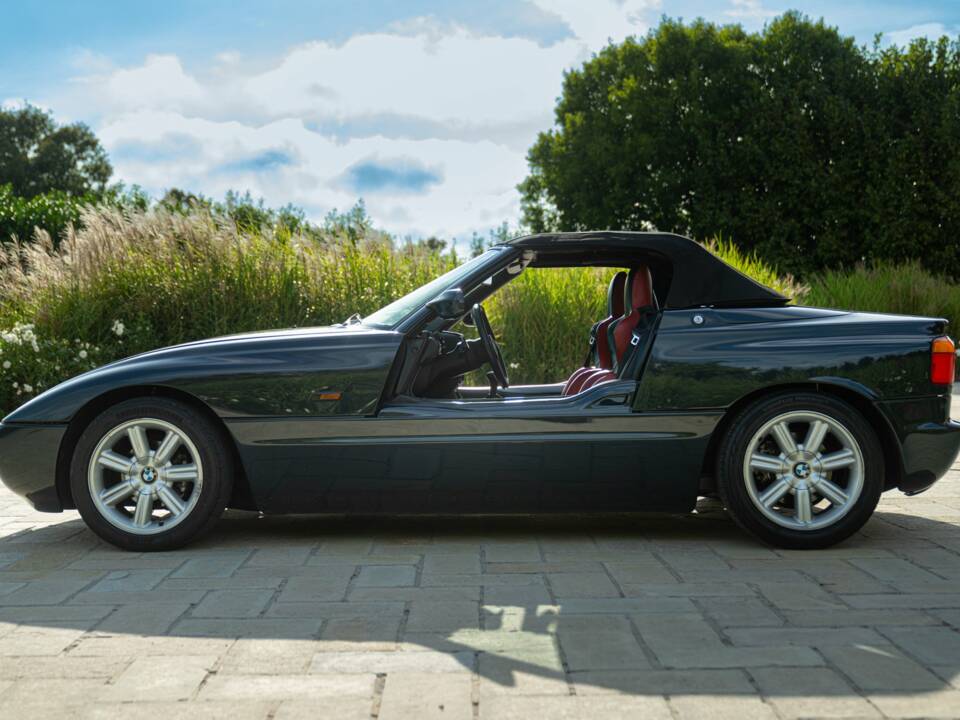 Bild 7/50 von BMW Z1 Roadster (1990)