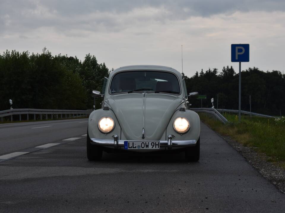 Bild 40/56 von Volkswagen Käfer 1300 (1968)