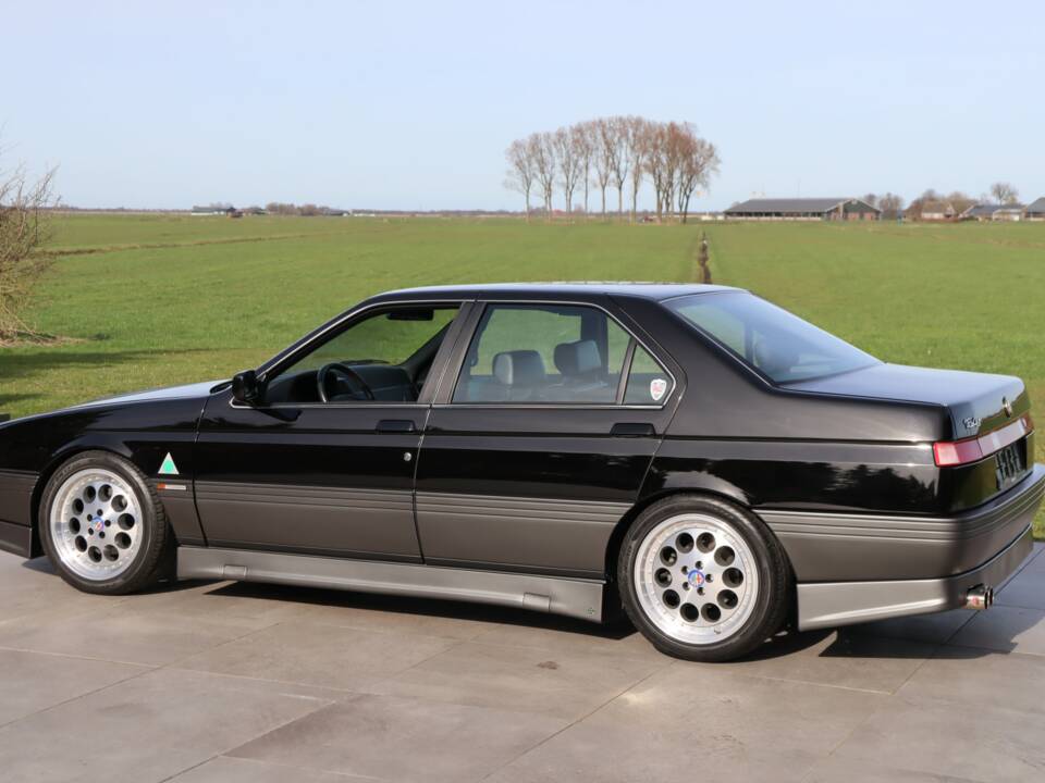 Imagen 41/50 de Alfa Romeo 164 3.0 V6 Quadrifoglio (1991)