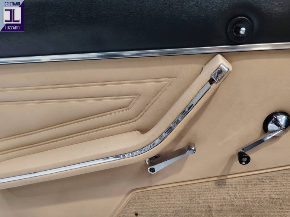 Image 48/64 of FIAT Spider 2000 (1982)