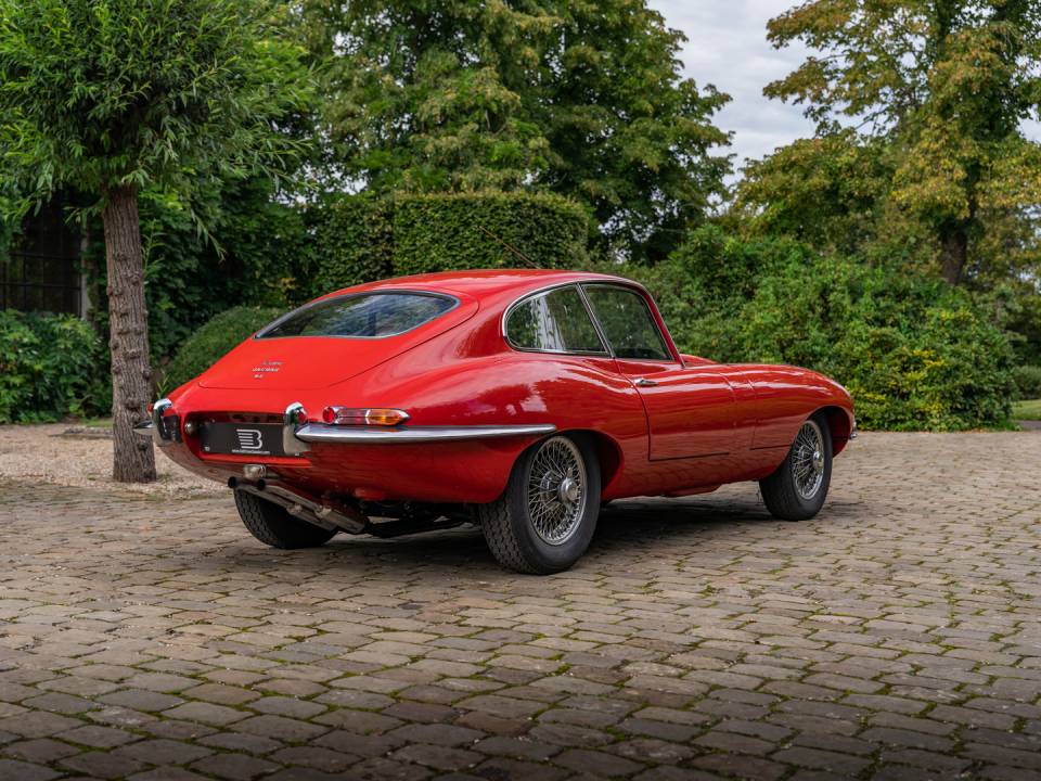 Bild 25/26 von Jaguar Type E 4.2 (1965)