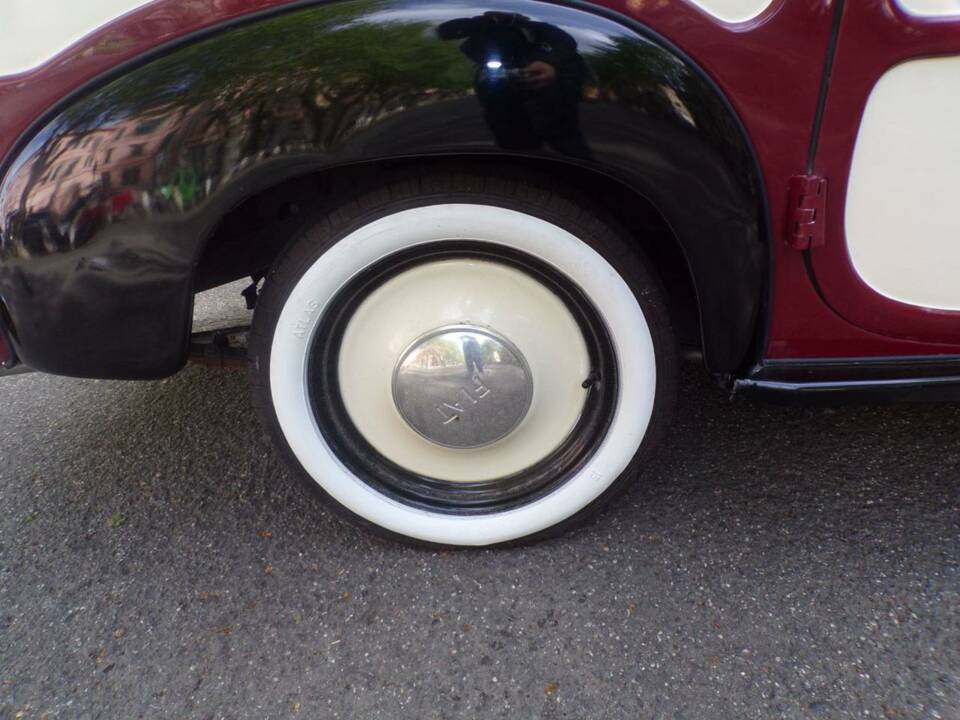 Image 24/50 of FIAT 500 C Giardiniera (1968)