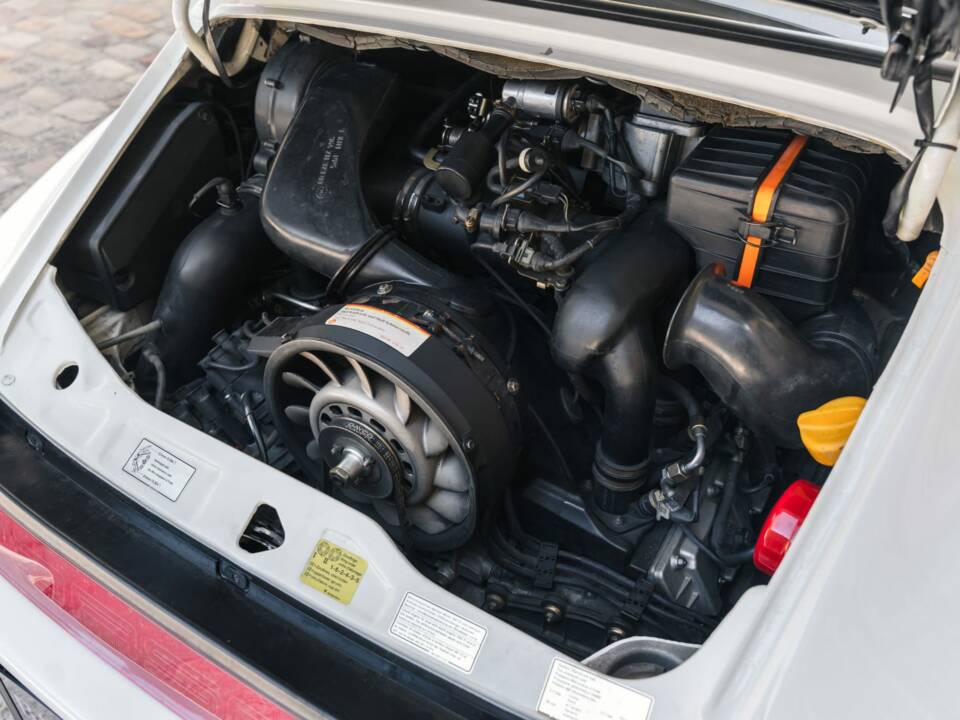 Bild 78/90 von Porsche 911 Carrera RS (1992)