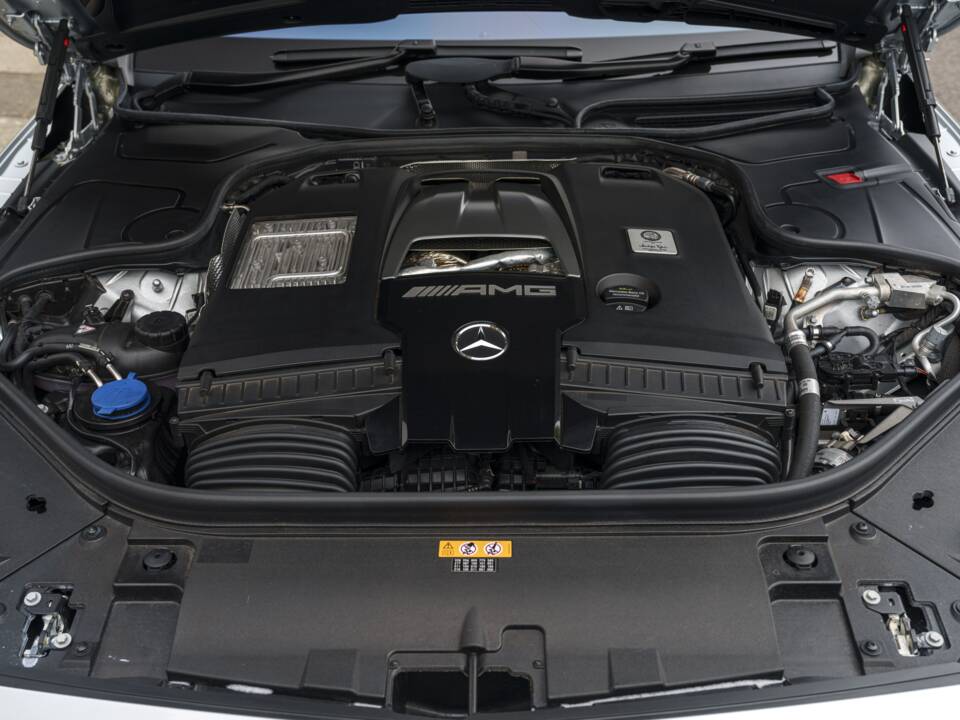 Immagine 30/31 di Mercedes-Benz S 63 AMG S 4MATIC (2019)