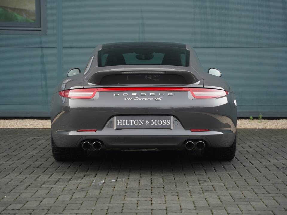 Bild 8/50 von Porsche 911 Carrera 4S (2013)