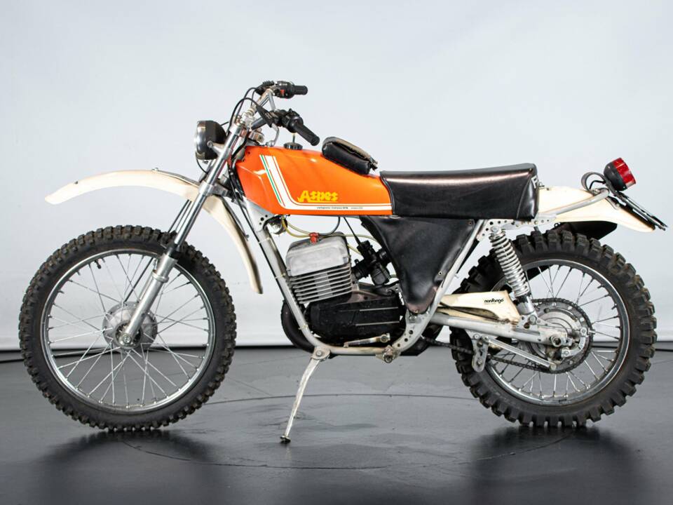 Afbeelding 1/50 van Aspes DUMMY (1983)