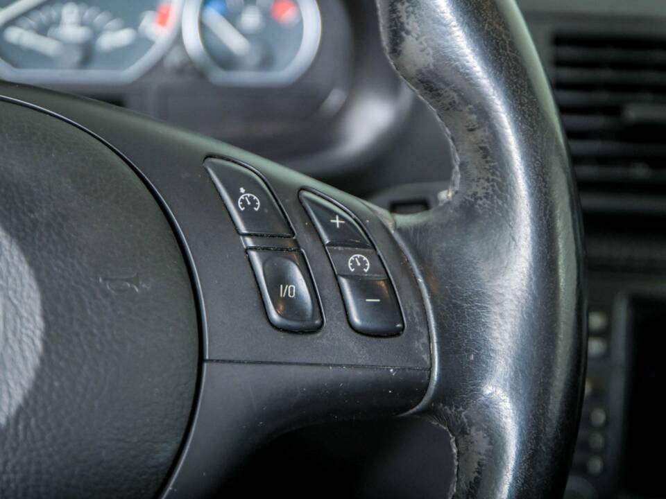 Bild 16/50 von BMW 320Ci (2003)