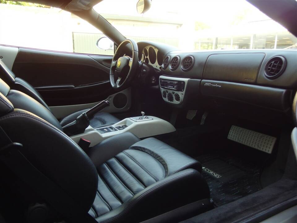 Afbeelding 69/99 van Ferrari 360 Modena (2000)