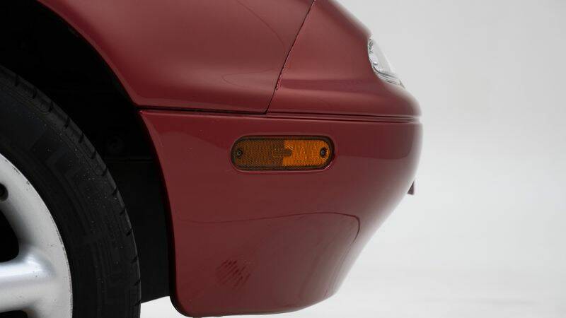 Immagine 12/15 di Mazda MX-5 1.6 (1991)